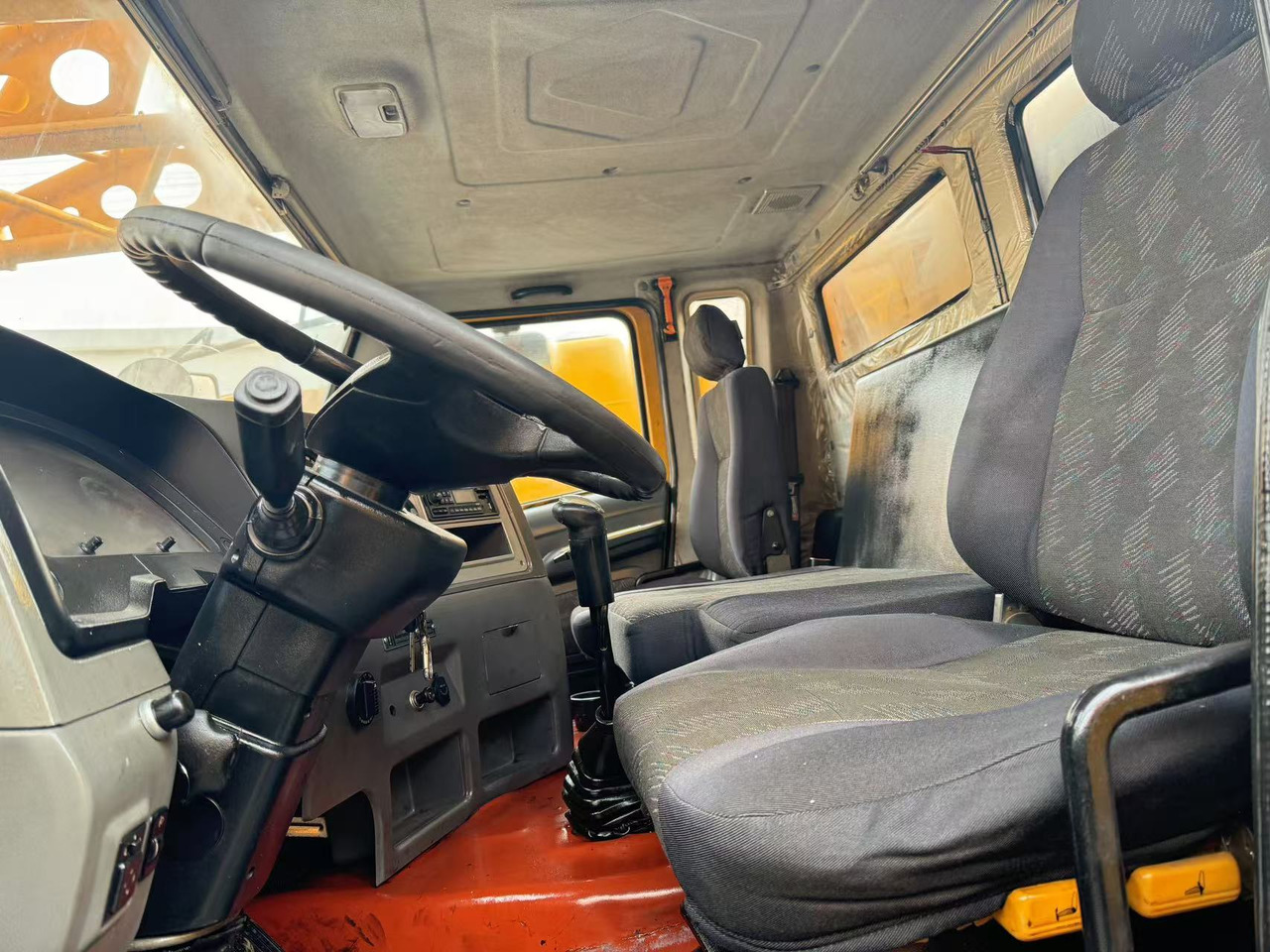 XCMG XCT80 - Autogrúa: foto 3 XCMG XCT80 - Autogrúa: foto 3