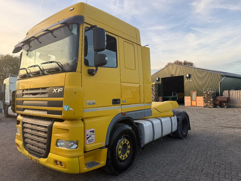 DAF XF 105.460 Tractor unit - Cabeza tractora: foto 3 DAF XF 105.460 Tractor unit - Cabeza tractora: foto 3