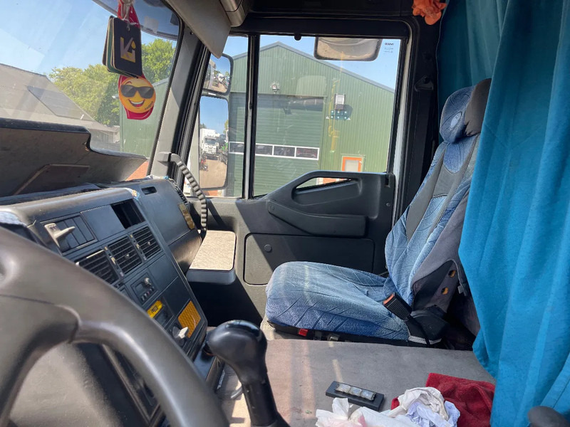 Leasing de Iveco Eurotech 440.43 Tractor unit Iveco Eurotech 440.43 Tractor unit: foto 15