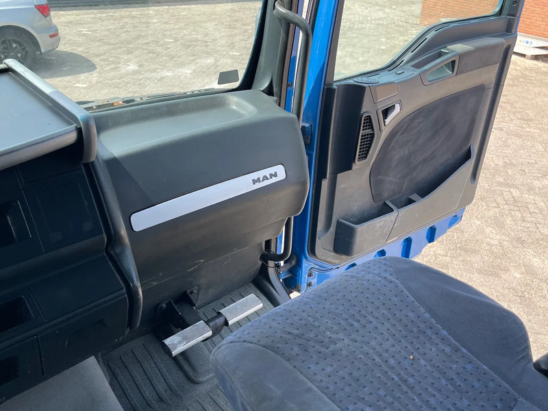 Cabeza tractora MAN TGA 26.430 TRACTOR UNIT: foto 15