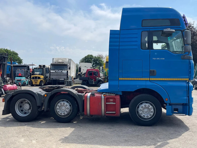 MAN TGA 26.430 TRACTOR UNIT - Cabeza tractora: foto 4 MAN TGA 26.430 TRACTOR UNIT - Cabeza tractora: foto 4