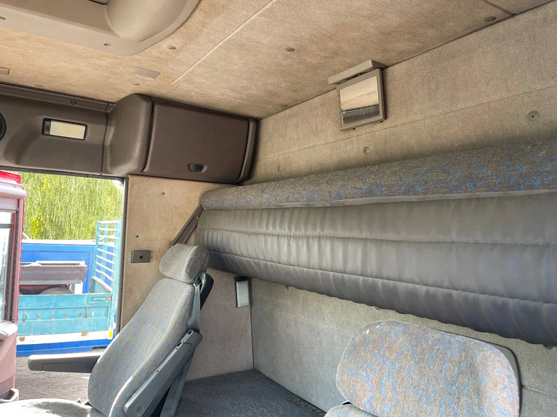 Camión caja cerrada Renault Magnum AE 430 Transporter: foto 11