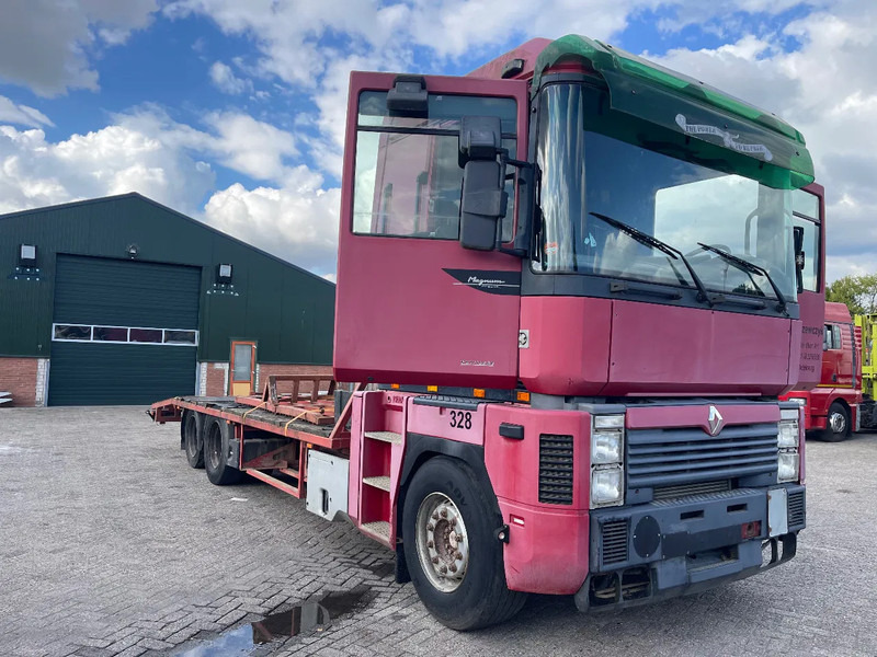 Renault Magnum AE 430 Transporter - Camión caja cerrada: foto 1 Renault Magnum AE 430 Transporter - Camión caja cerrada: foto 1