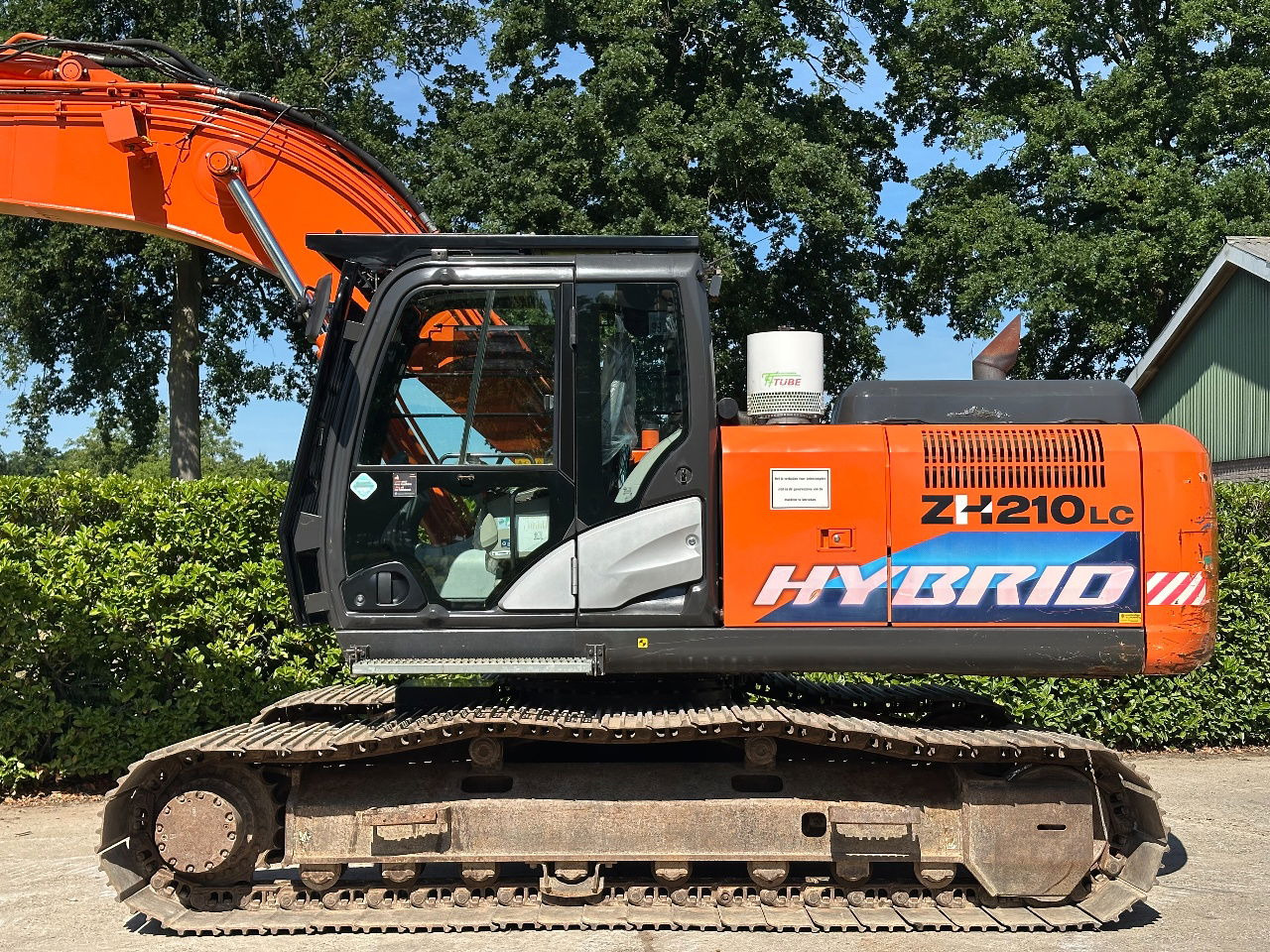 Hitachi ZH210LC-5B - Excavadora de cadenas: foto 4 Hitachi ZH210LC-5B - Excavadora de cadenas: foto 4