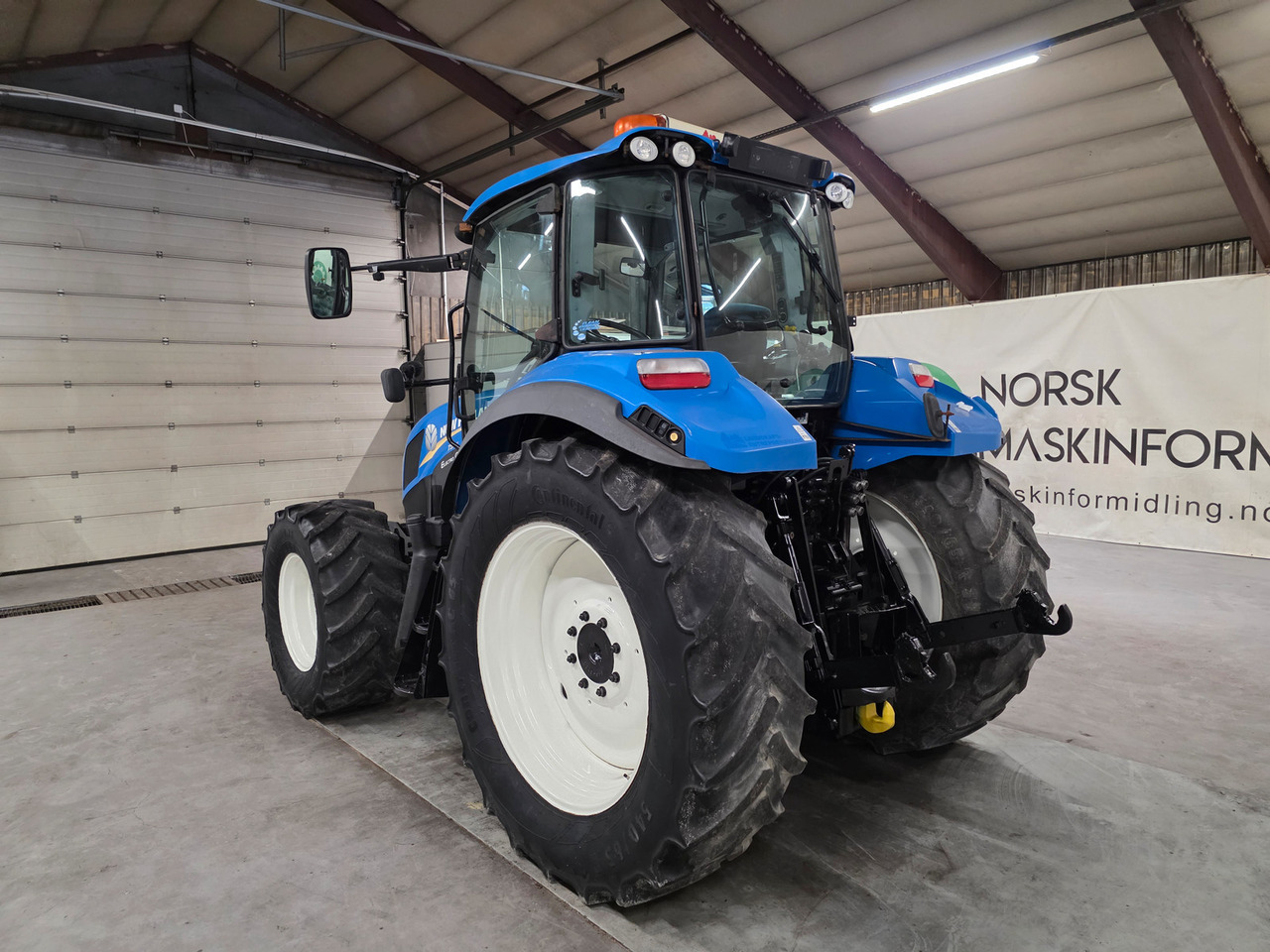 New Holland T5.115 EC - Tractor: foto 3 New Holland T5.115 EC - Tractor: foto 3
