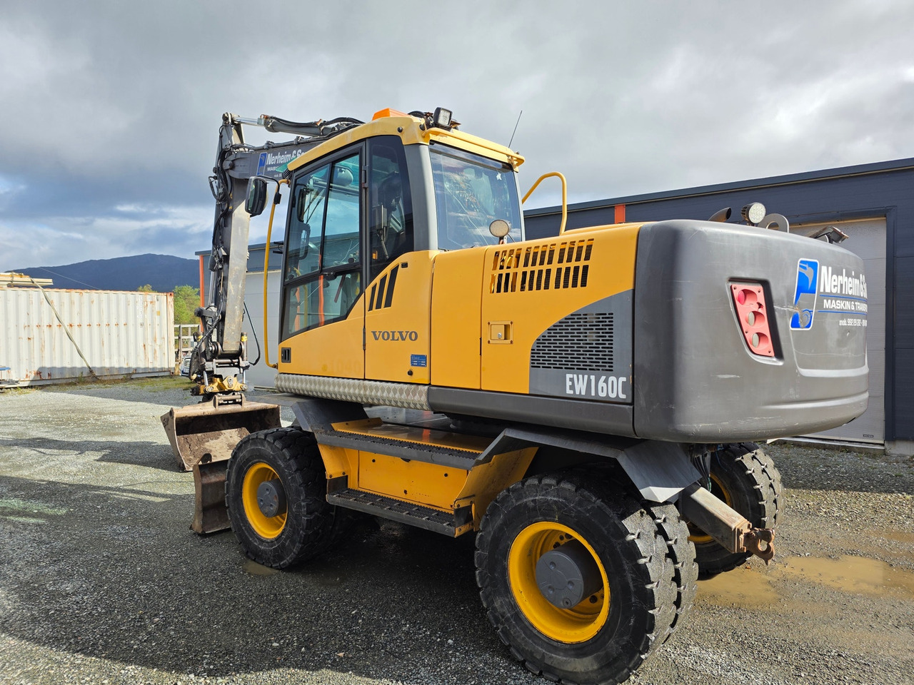 Volvo EW160C - Excavadora de ruedas: foto 1 Volvo EW160C - Excavadora de ruedas: foto 1