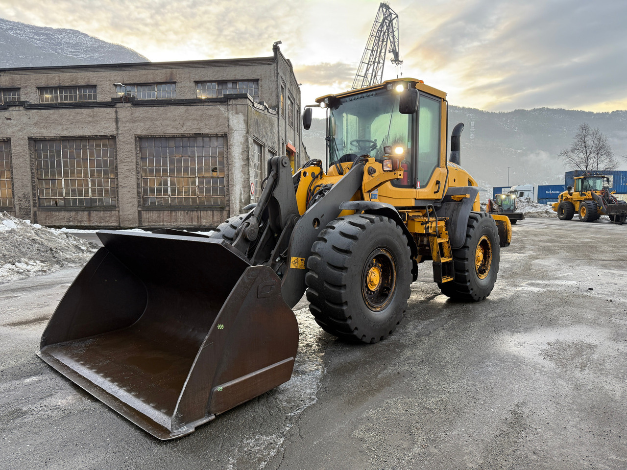 Volvo L70G - Cargadora de ruedas: foto 1 Volvo L70G - Cargadora de ruedas: foto 1