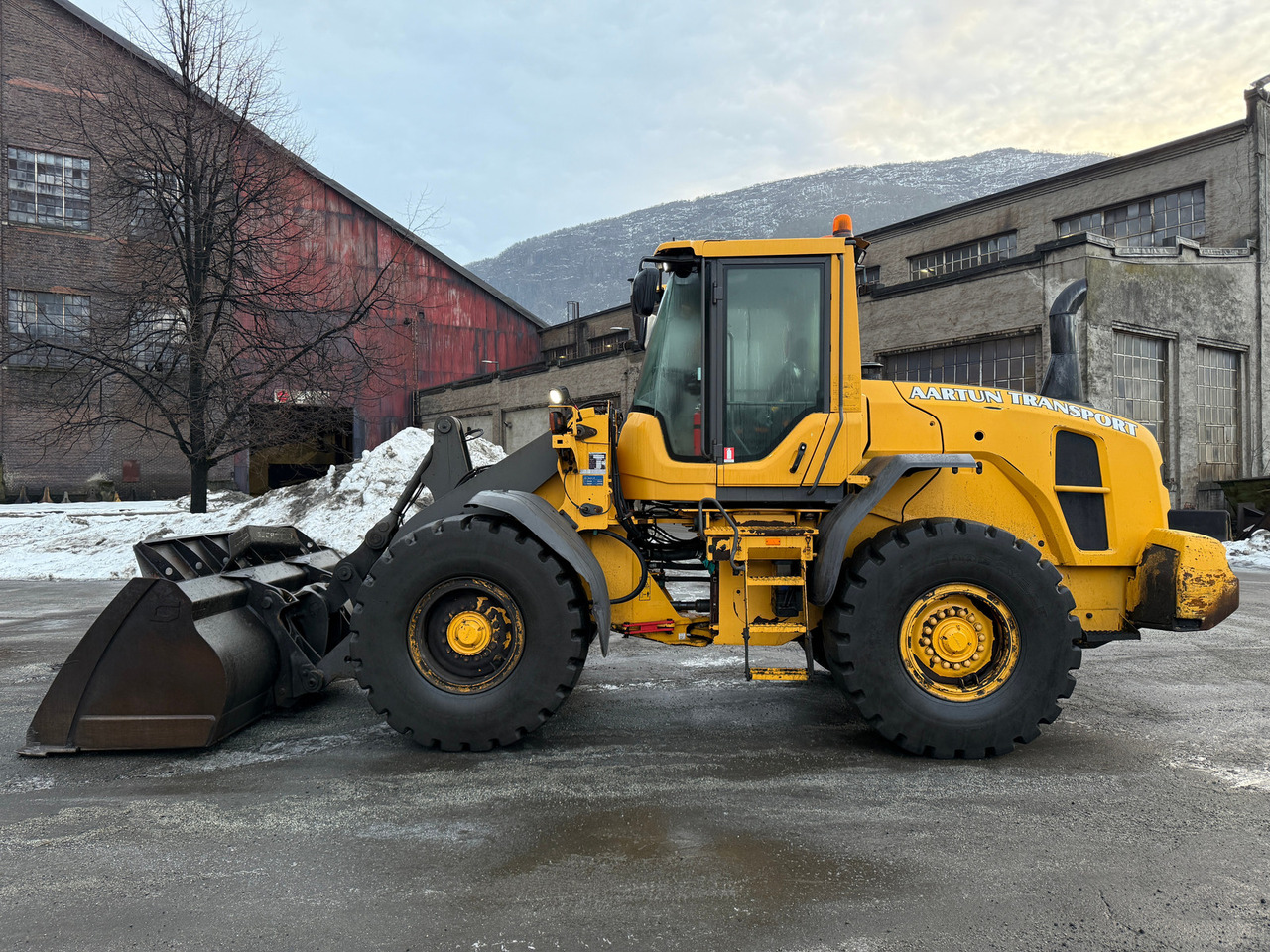 Volvo L70G - Cargadora de ruedas: foto 2 Volvo L70G - Cargadora de ruedas: foto 2