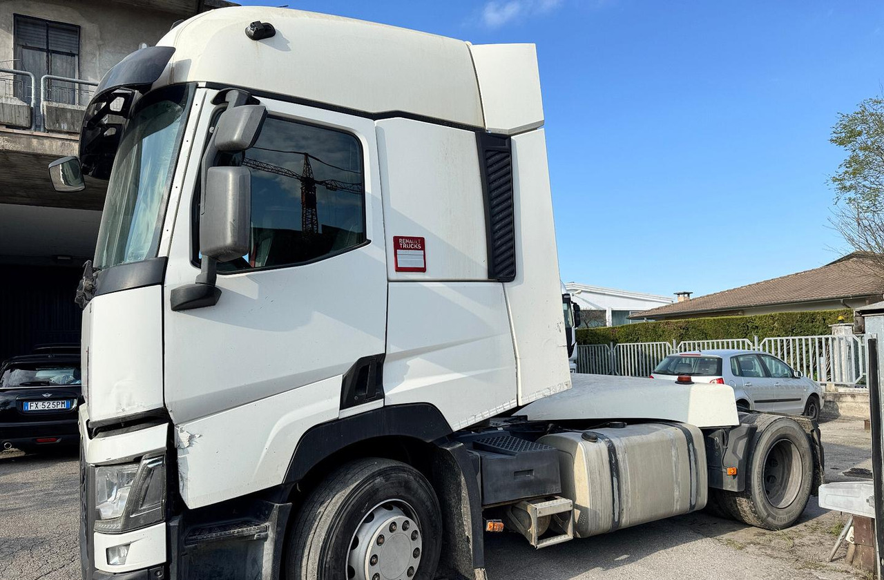 Renault T460 / 2015 / Euro 6 - Cabeza tractora: foto 4 Renault T460 / 2015 / Euro 6 - Cabeza tractora: foto 4