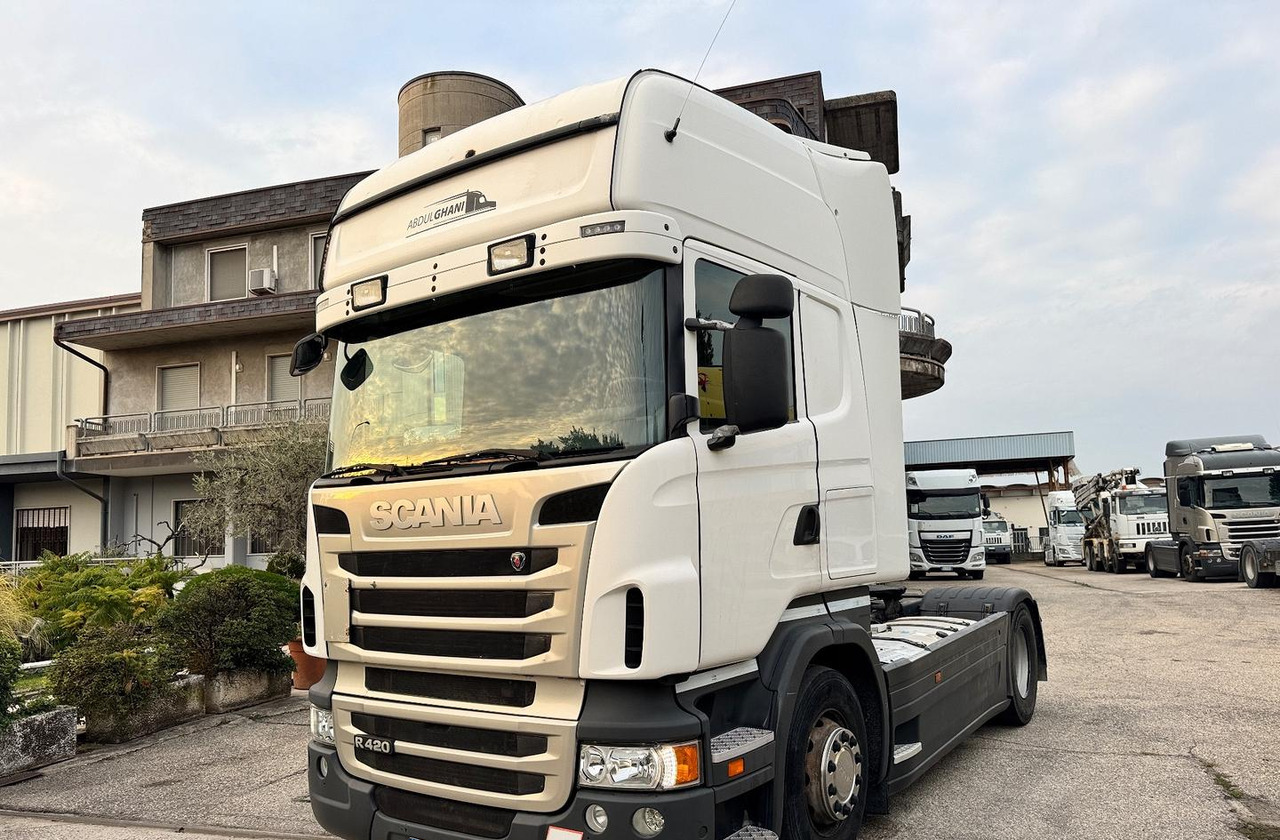 Scania R420 - euro 5 - Cabeza tractora: foto 2 Scania R420 - euro 5 - Cabeza tractora: foto 2