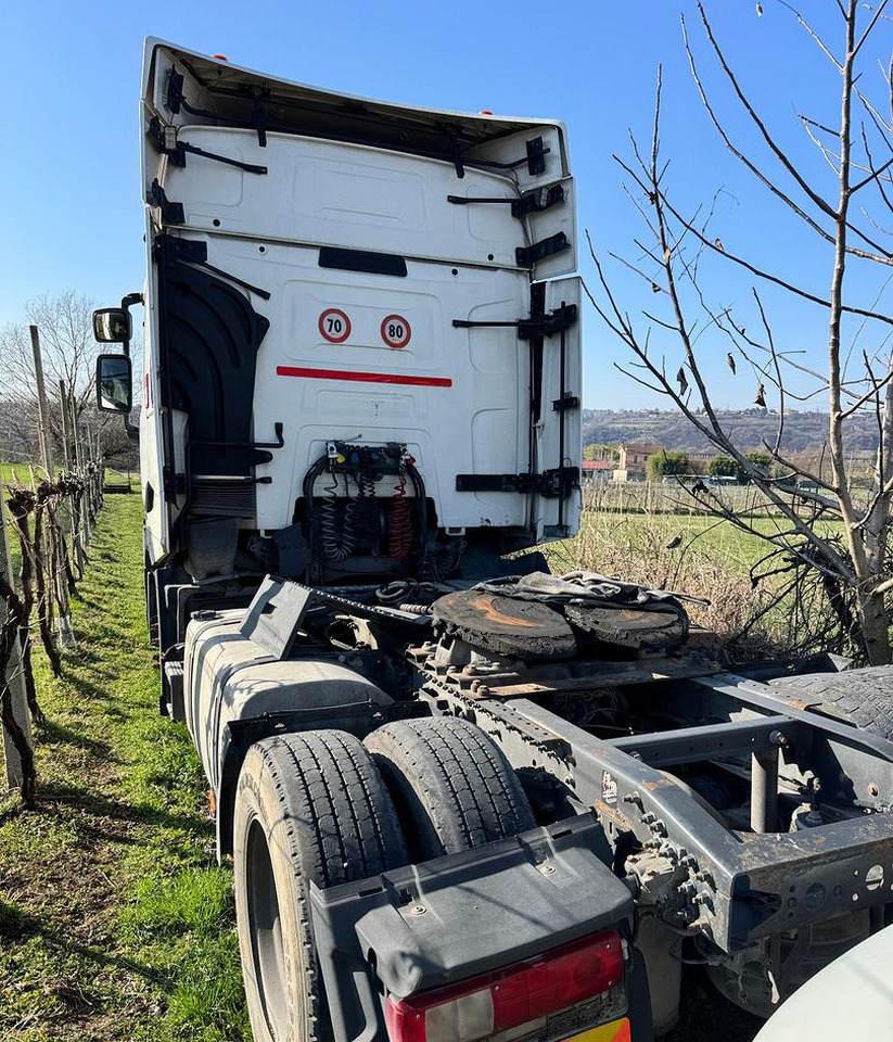 Trattore stradale Renault T460 - 2015 - Cabeza tractora: foto 2 Trattore stradale Renault T460 - 2015 - Cabeza tractora: foto 2