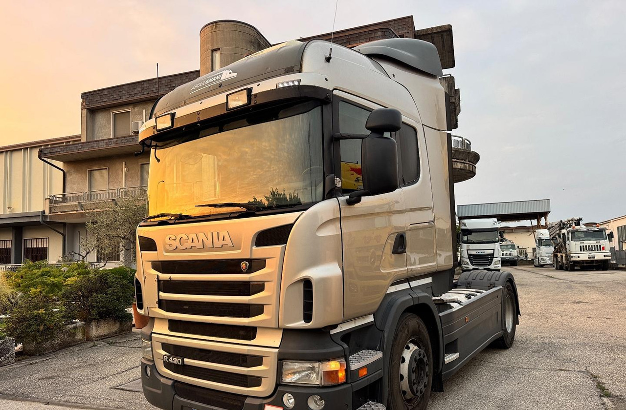 Trattore stradale Scania R420 - Euro 5 - 2011 - Cabeza tractora: foto 5 Trattore stradale Scania R420 - Euro 5 - 2011 - Cabeza tractora: foto 5