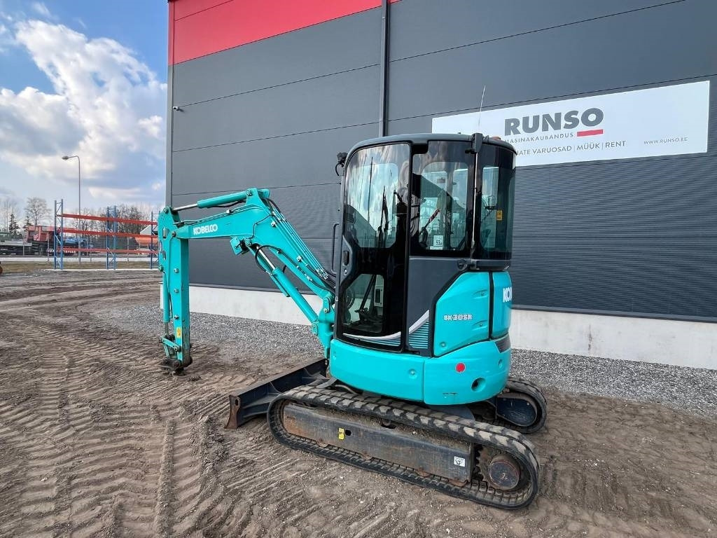 Kobelco SK30SR-6 - Miniexcavadora: foto 3 Kobelco SK30SR-6 - Miniexcavadora: foto 3