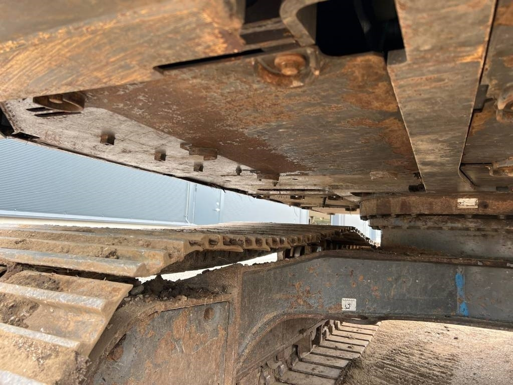Excavadora de cadenas Volvo EC 140 EL: foto 17