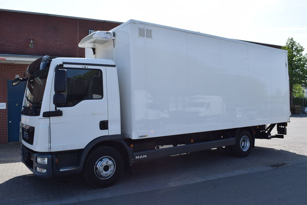 MAN TGL 8.180 Kühlkoffer 6,20mLBW 1000KG Klima - Camión frigorífico: foto 2 MAN TGL 8.180 Kühlkoffer 6,20mLBW 1000KG Klima - Camión frigorífico: foto 2