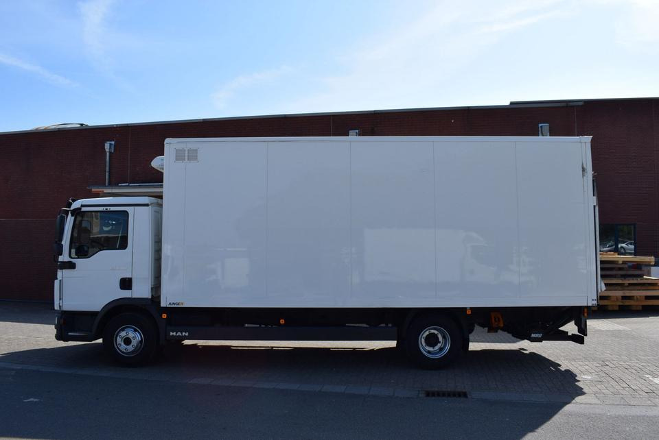 MAN TGL 8.180 Kühlkoffer 6,20mLBW 1000KG Klima - Camión frigorífico: foto 3 MAN TGL 8.180 Kühlkoffer 6,20mLBW 1000KG Klima - Camión frigorífico: foto 3