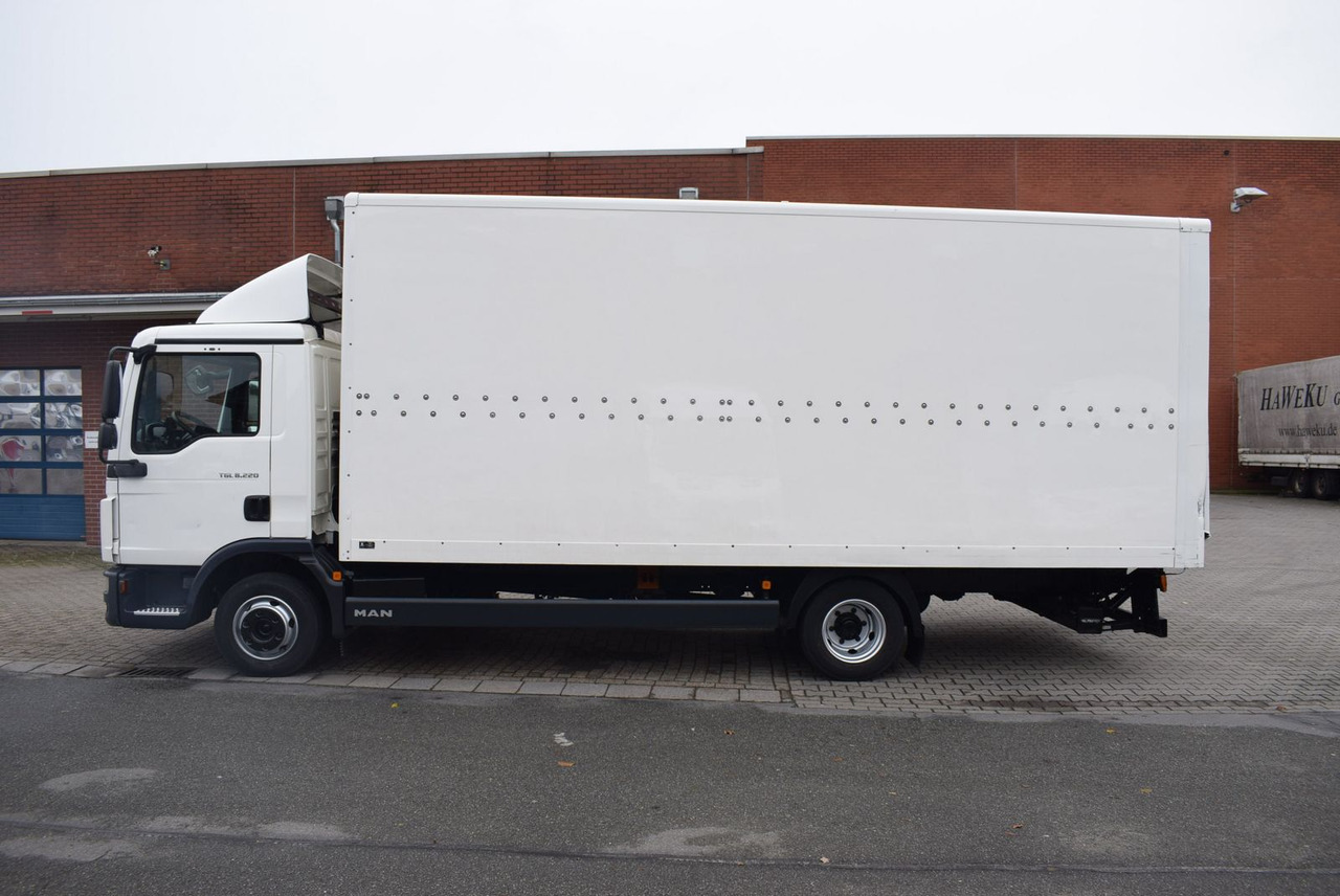 MAN TGL 8.220 Koffer LBW Klima EURO6 Luftfederung - Furgoneta caja cerrada: foto 3 MAN TGL 8.220 Koffer LBW Klima EURO6 Luftfederung - Furgoneta caja cerrada: foto 3