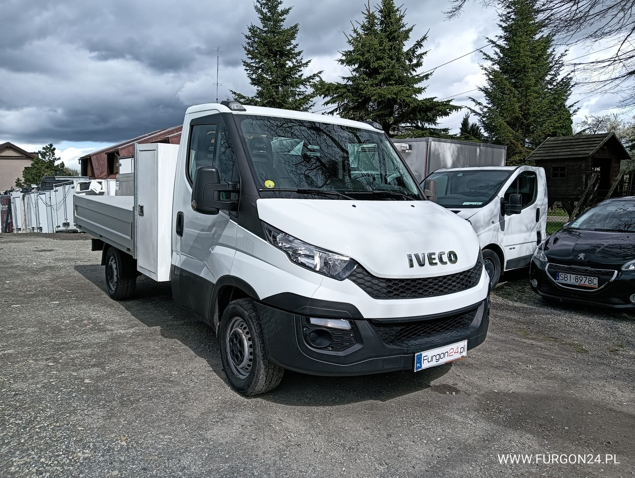 IVECO DAILY 35S11 SKRZYNIA PAKA SKRZYNKA NARZĘDZIOWA NR 727 - Furgoneta caja abierta: foto 3 IVECO DAILY 35S11 SKRZYNIA PAKA SKRZYNKA NARZĘDZIOWA NR 727 - Furgoneta caja abierta: foto 3