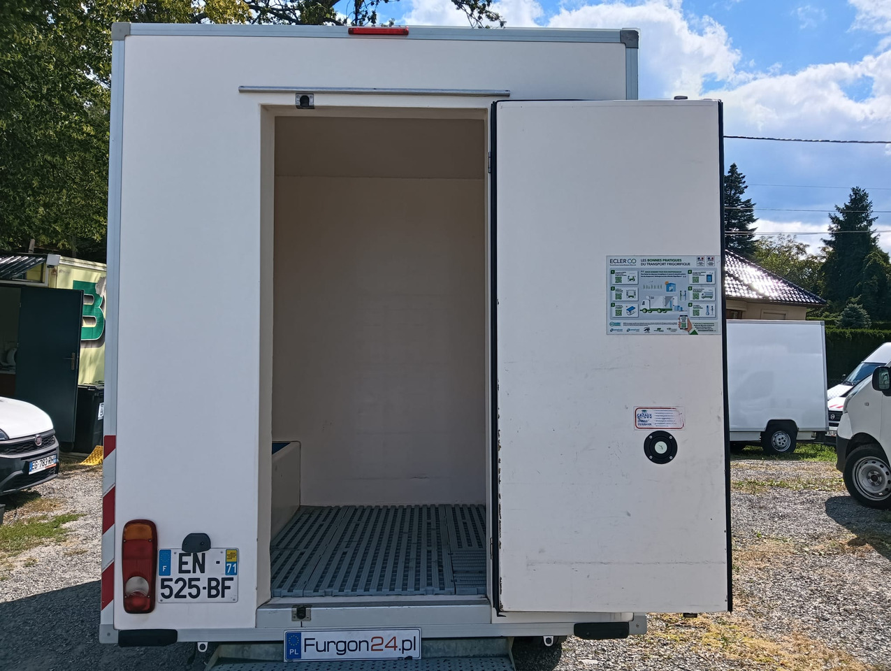 Furgoneta caja cerrada RENAULT MASTER KONTENER MROŹNIA CHŁODNIA NR 884: foto 7
