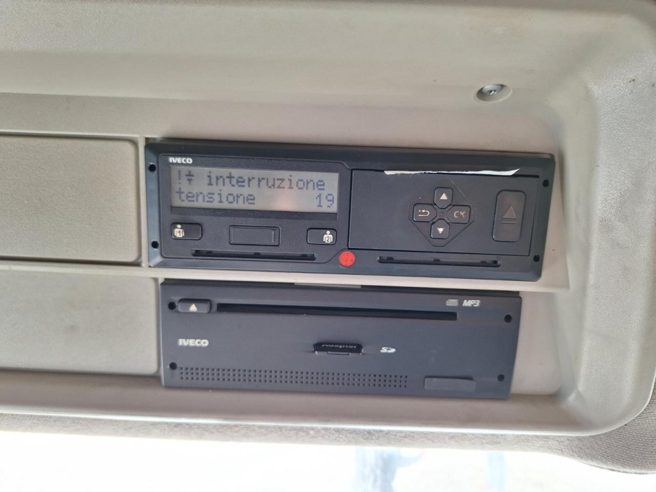 IVECO Stralis NP AS440S40T/P NG - Cabeza tractora: foto 3 IVECO Stralis NP AS440S40T/P NG - Cabeza tractora: foto 3