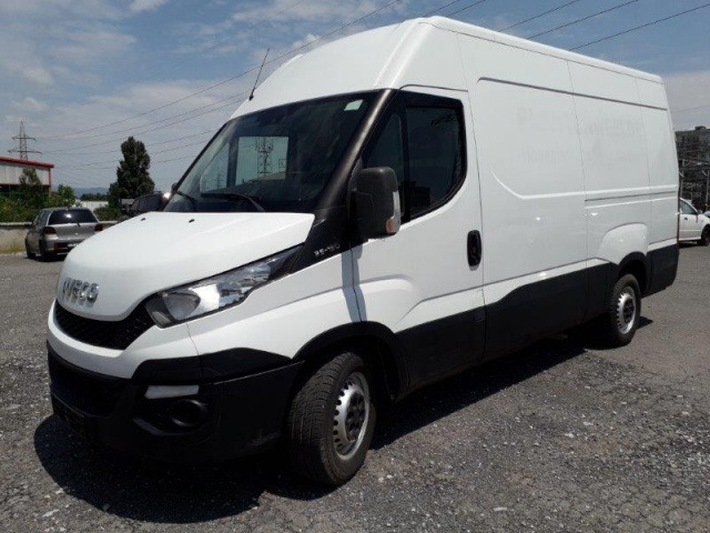 IVECO 35S15V - Furgón: foto 1 IVECO 35S15V - Furgón: foto 1