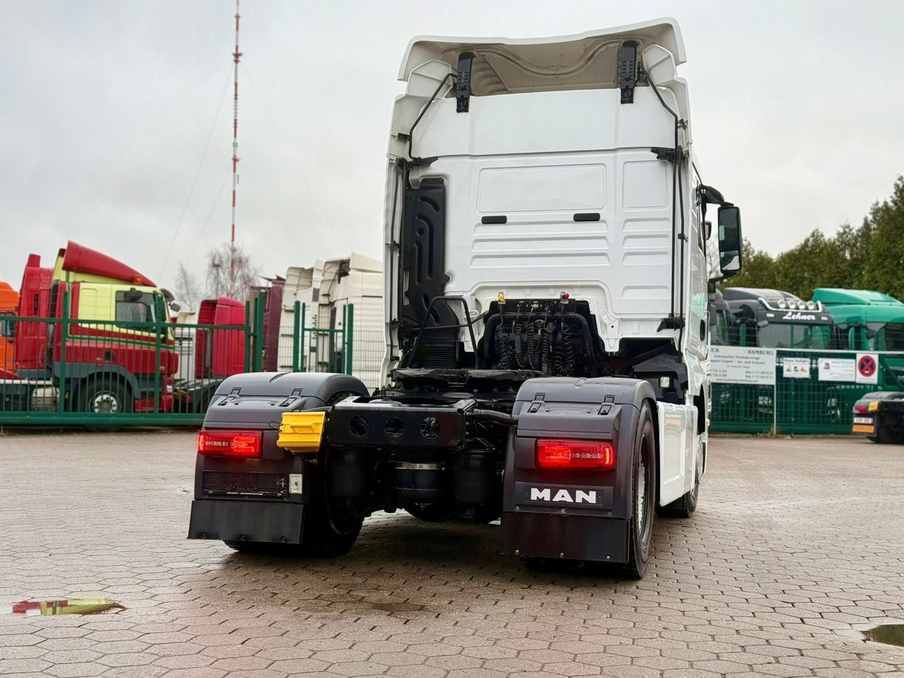 MAN TGX 18 460 Retarter+Standklima - Cabeza tractora: foto 5 MAN TGX 18 460 Retarter+Standklima - Cabeza tractora: foto 5