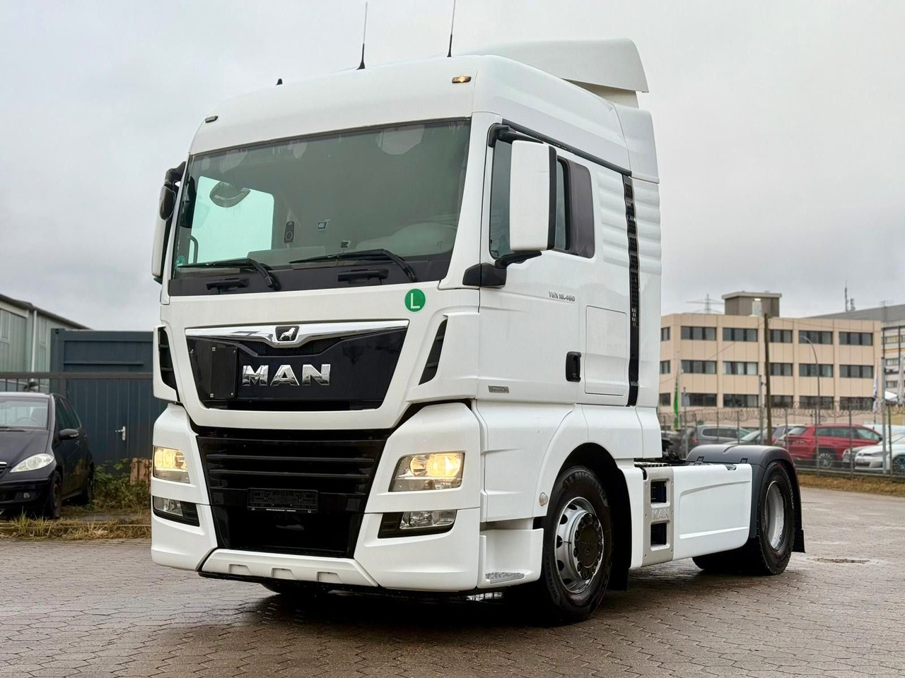 MAN TGX 18 460 Retarter+Standklima - Cabeza tractora: foto 1 MAN TGX 18 460 Retarter+Standklima - Cabeza tractora: foto 1