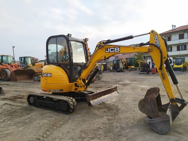 JCB 8030 ZTS - Miniexcavadora: foto 5 JCB 8030 ZTS - Miniexcavadora: foto 5