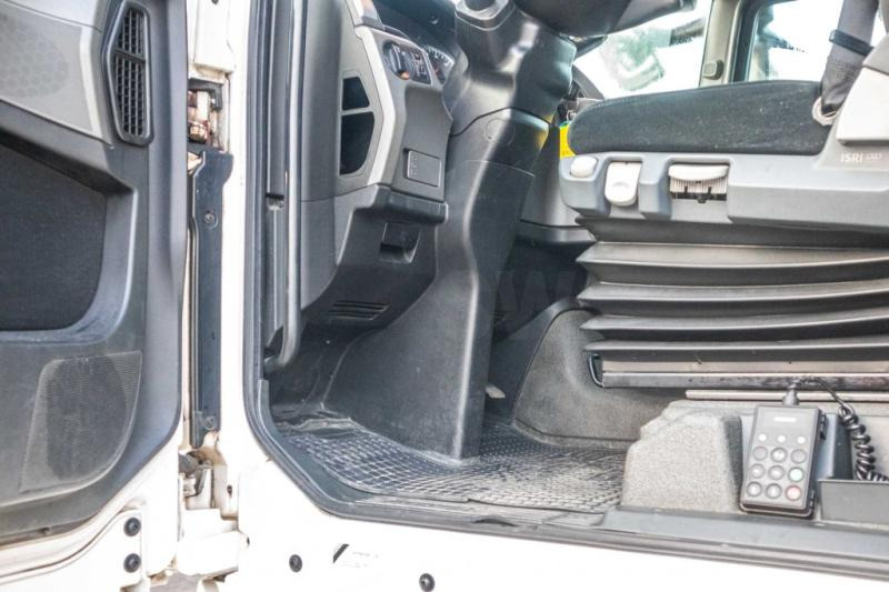MAN TGX 18.440 XLX BLS+INTARDER - Cabeza tractora: foto 5 MAN TGX 18.440 XLX BLS+INTARDER - Cabeza tractora: foto 5
