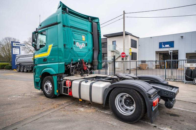 Mercedes ACTROS 1845 LS - Cabeza tractora: foto 5 Mercedes ACTROS 1845 LS - Cabeza tractora: foto 5