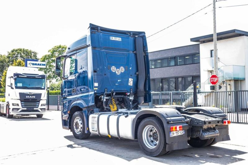 Mercedes ACTROS 1848 LS - Cabeza tractora: foto 4 Mercedes ACTROS 1848 LS - Cabeza tractora: foto 4