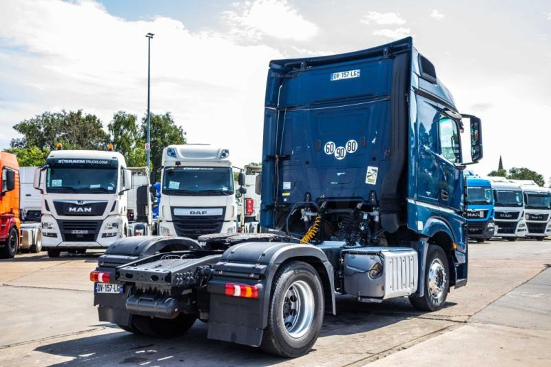 Mercedes ACTROS 1848 LS - Cabeza tractora: foto 3 Mercedes ACTROS 1848 LS - Cabeza tractora: foto 3