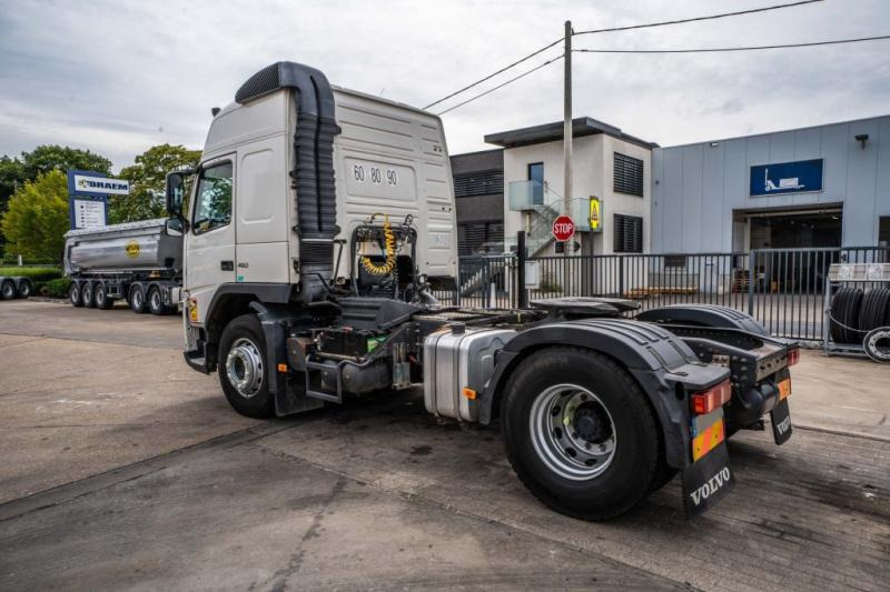 Volvo FM (FH) 460 GLOB +VOITH+KIPHYDR. - Cabeza tractora: foto 5 Volvo FM (FH) 460 GLOB +VOITH+KIPHYDR. - Cabeza tractora: foto 5