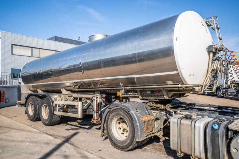 Magyar CITERNE HYDROLIQUE MONO-CUVE + 26.000 L - Semirremolque cisterna: foto 2 Magyar CITERNE HYDROLIQUE MONO-CUVE + 26.000 L - Semirremolque cisterna: foto 2