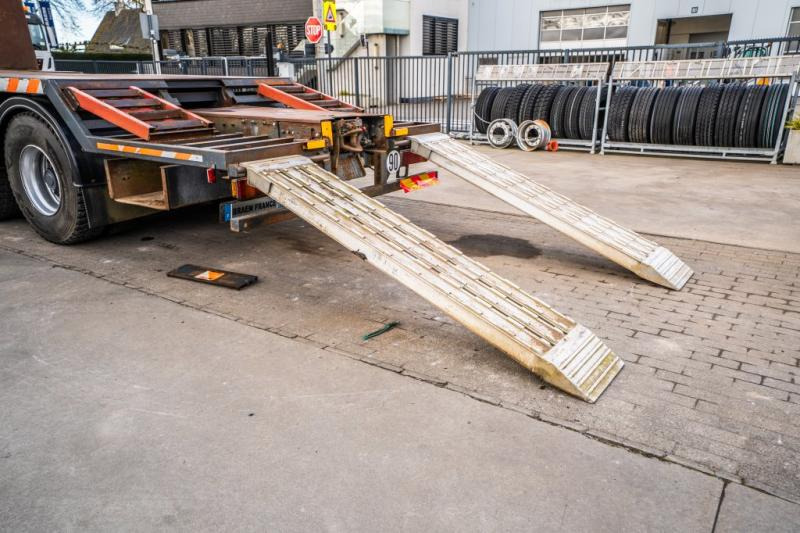 Grua de remolque autos Renault KERAX 420: foto 9