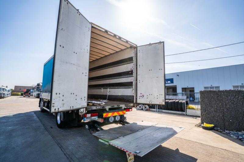 Camión lona Renault PREMIUM 270 DXI +DHOLLANDIA: foto 8