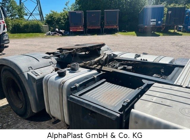 MAN 18.400 / 4x2 Hydraulik Orginal KM TipTop 18.400 / 4x2 Hydraulik Orginal KM TipTop - Cabeza tractora: foto 3 MAN 18.400 / 4x2 Hydraulik Orginal KM TipTop 18.400 / 4x2 Hydraulik Orginal KM TipTop - Cabeza tractora: foto 3