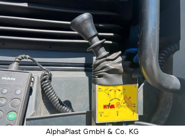 Leasing de  MAN 18.400 / 4x2 Hydraulik Orginal KM TipTop 18.400 / 4x2 Hydraulik Orginal KM TipTop MAN 18.400 / 4x2 Hydraulik Orginal KM TipTop 18.400 / 4x2 Hydraulik Orginal KM TipTop: foto 11