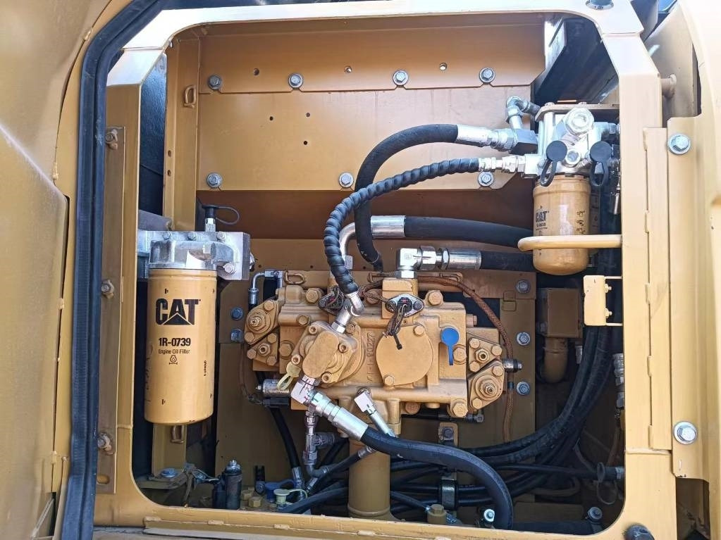 Excavadora de cadenas CAT 315D2GC: foto 8