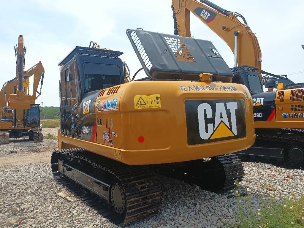 Excavadora de cadenas CAT 320D2: foto 6