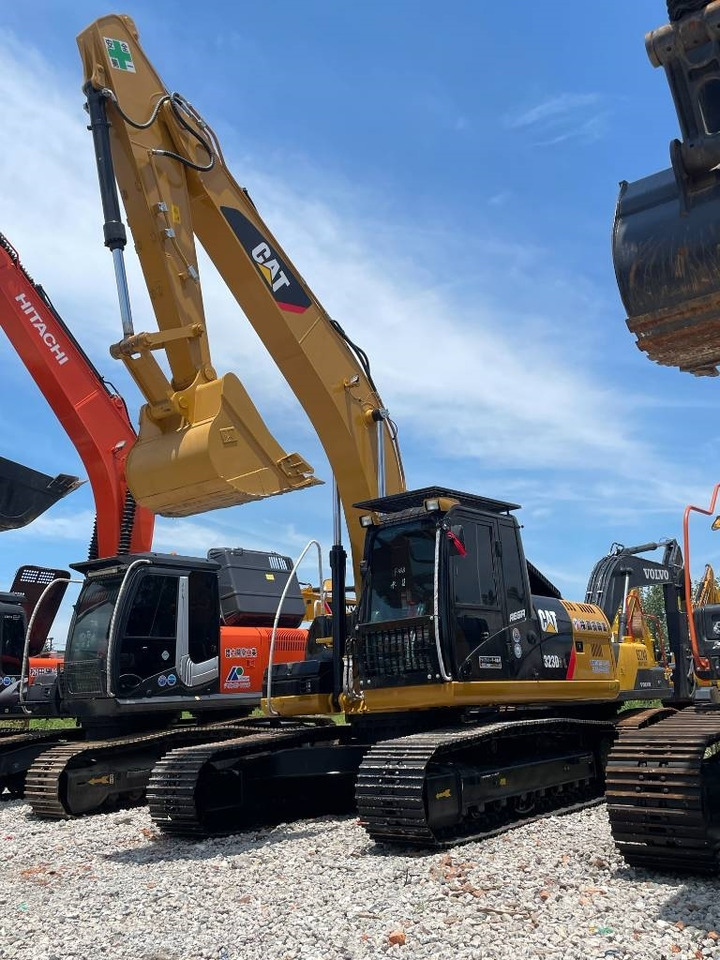 CAT 323 - Excavadora de cadenas: foto 1 CAT 323 - Excavadora de cadenas: foto 1