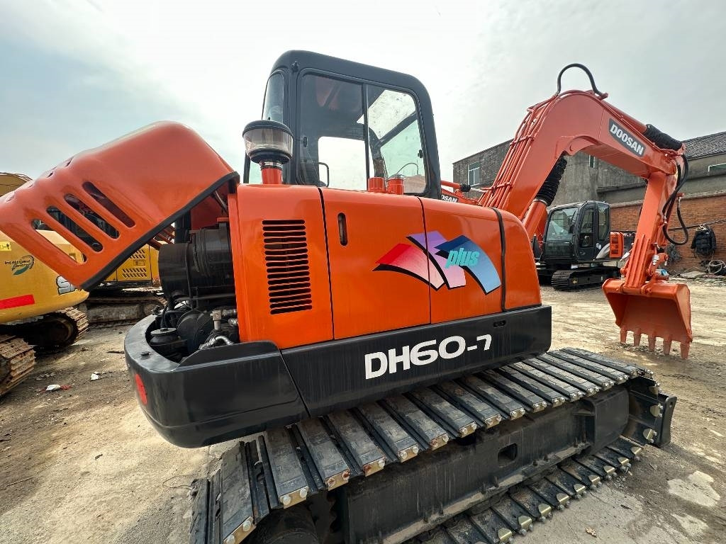 Doosan DH 60 - Miniexcavadora: foto 1 Doosan DH 60 - Miniexcavadora: foto 1