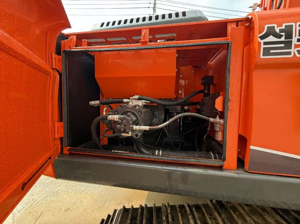 Doosan DX 225 LCA - Excavadora de cadenas: foto 5 Doosan DX 225 LCA - Excavadora de cadenas: foto 5