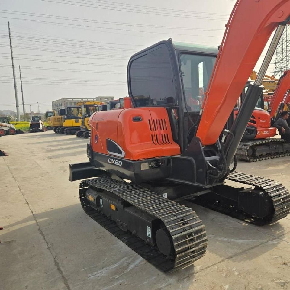 Doosan DX 60 - Miniexcavadora: foto 3 Doosan DX 60 - Miniexcavadora: foto 3