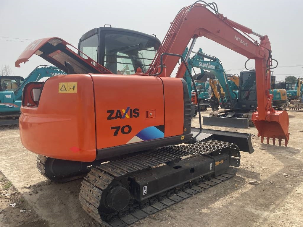 Hitachi ZX 70 - Excavadora de cadenas: foto 4 Hitachi ZX 70 - Excavadora de cadenas: foto 4