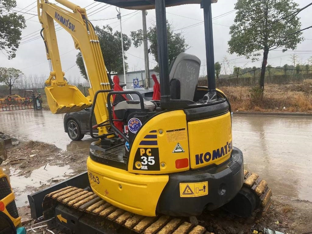 Komatsu PC 35 - Miniexcavadora: foto 4 Komatsu PC 35 - Miniexcavadora: foto 4