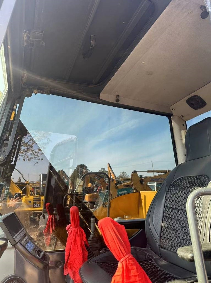 Komatsu PC 70 - Miniexcavadora: foto 4 Komatsu PC 70 - Miniexcavadora: foto 4