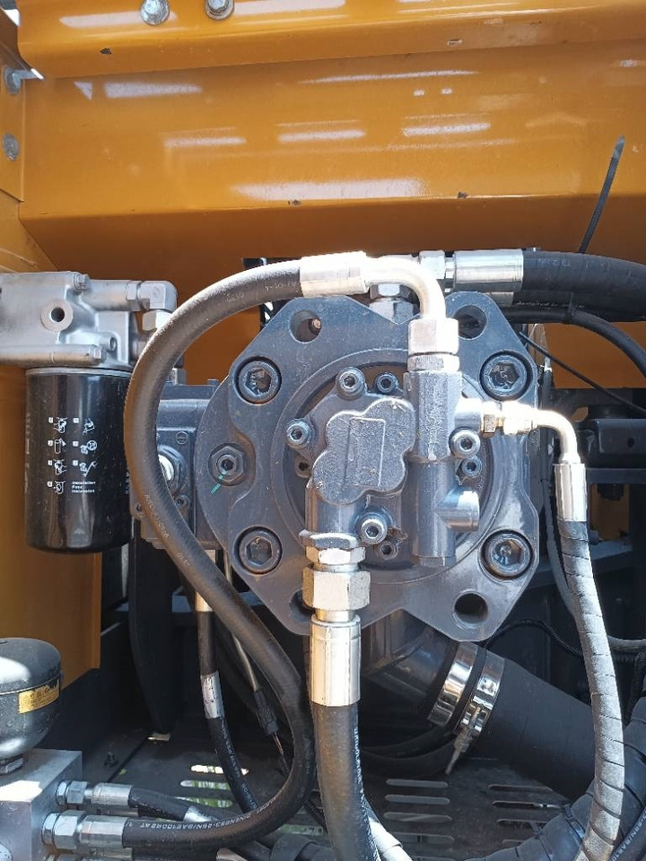 XCMG XE 215 DA  - Excavadora de cadenas: foto 5 XCMG XE 215 DA  - Excavadora de cadenas: foto 5