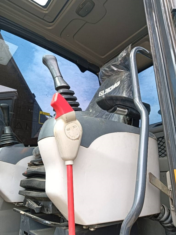 XCMG XE 215 DA - Excavadora de cadenas: foto 2 XCMG XE 215 DA - Excavadora de cadenas: foto 2