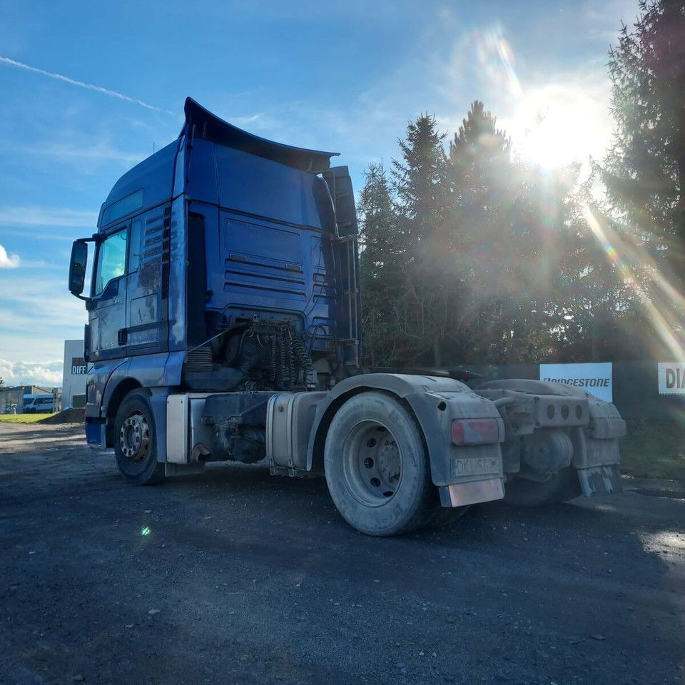 MAN TGX 18.440 -2011- retarder - automatic gearbox - Cabeza tractora: foto 3 MAN TGX 18.440 -2011- retarder - automatic gearbox - Cabeza tractora: foto 3